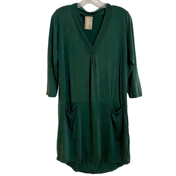 Dolen Left Coast Collection- Anthropologie Brand Womans Green Tunic Top Small - Picture 1 of 4